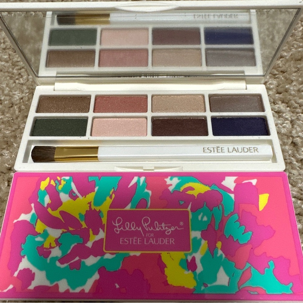 Estee Lauder Lilly Pulitzer Pure Color 8 Eyeshadow Set.